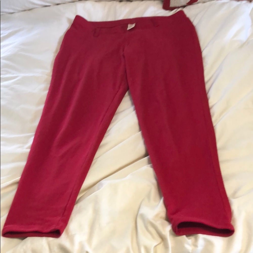 Red jeggings